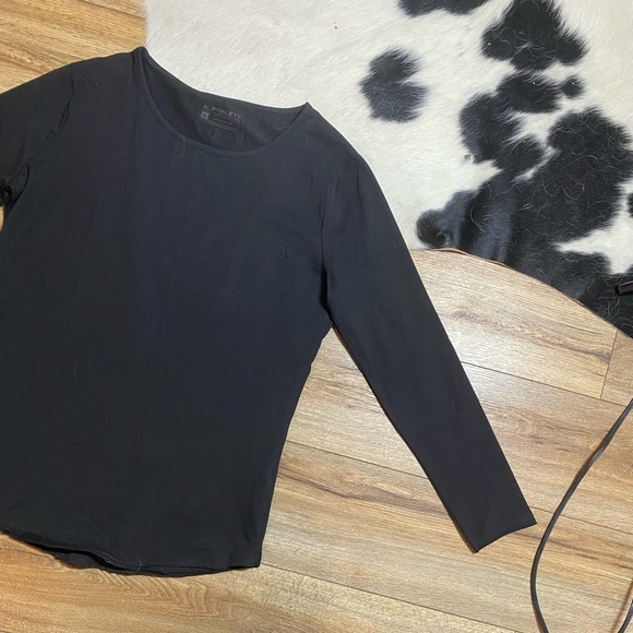 Alphalete Lifestyle Fit Long Sleeve T-Shirt in black. - Picture 2 of 7